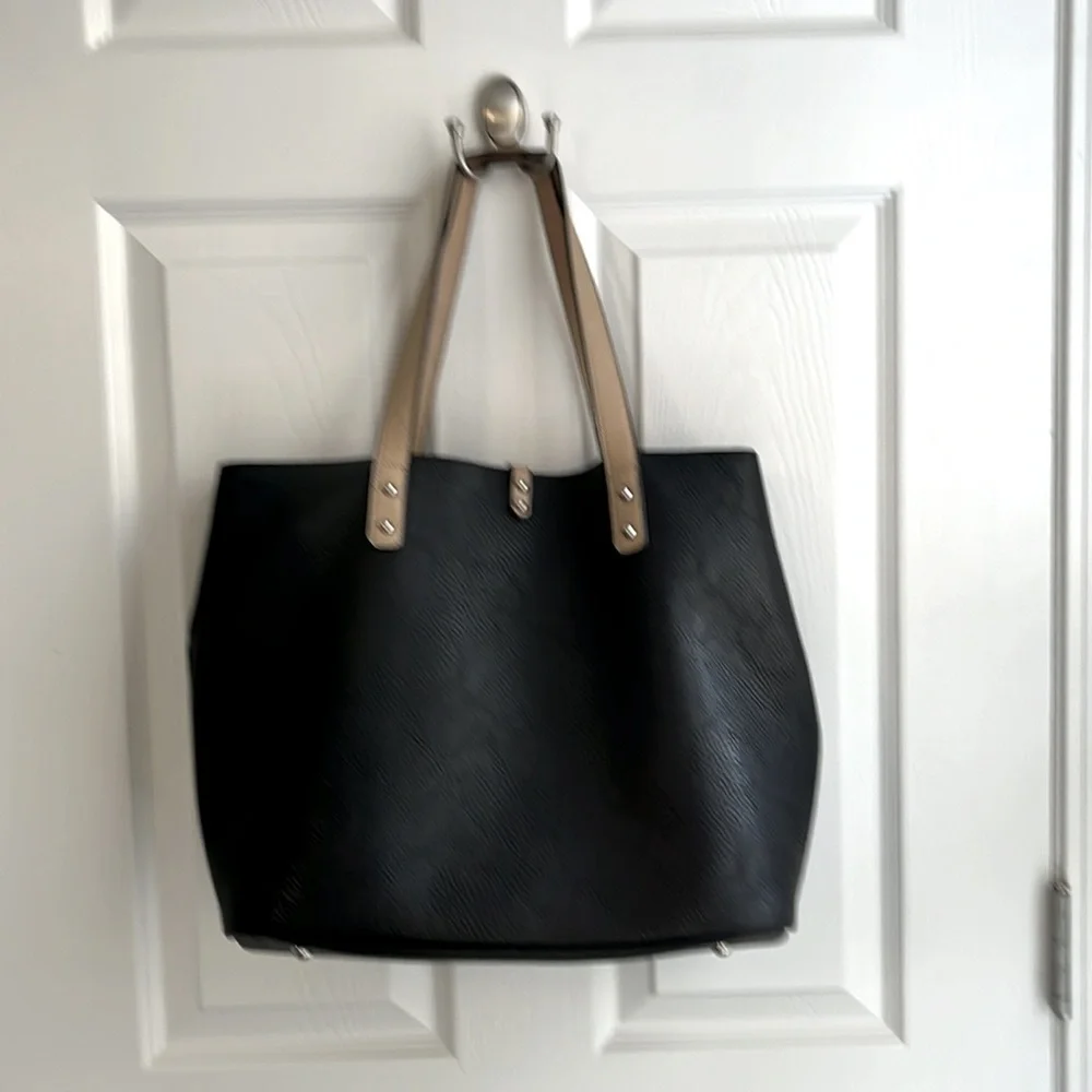 Charming Charlie Leather Purse With Detachable Small Bag - Picture 3 of 13